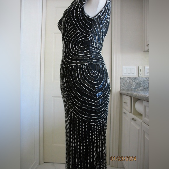 Parker Black Fully Beaded Art Deco Evening Gown Mesh Illusion Maxi Dress Size 4 - Picture 8 of 14